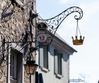 Wirtshaus mit eigener Laterne